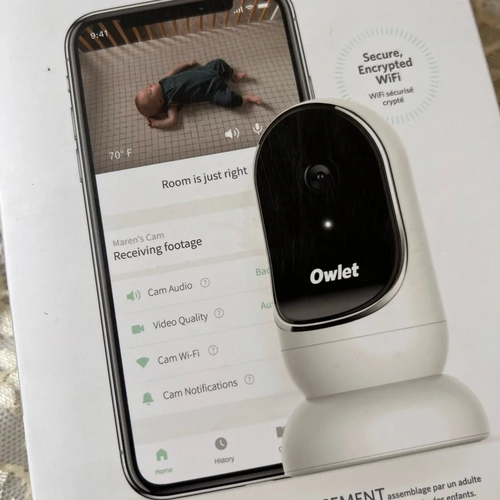 Owlet Baby Monitor and Sock Set